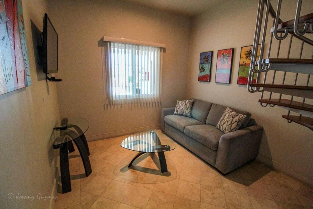 Access - Beach Penthouse Papas And Beer 2 Miles Wifi Росарито Екстериор снимка