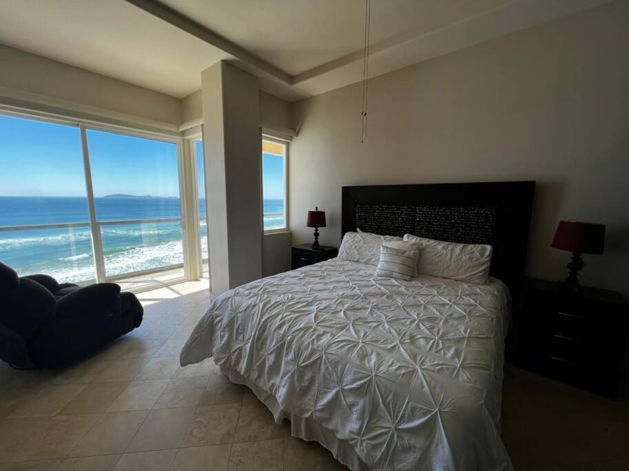 Access - Beach Penthouse Papas And Beer 2 Miles Wifi Росарито Екстериор снимка